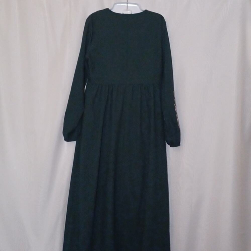 ELIT Life Green Maxi Dress With Embroidery. Size 38(6) - Picture 10 of 13